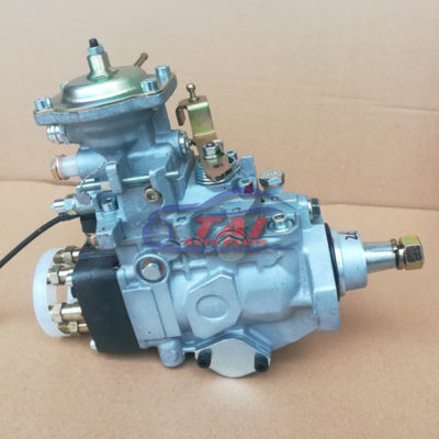 Prezzo buono PC400 Pompa di carburante Ricambi per autocarri giapponesi 094000-0571 61567111 in linea