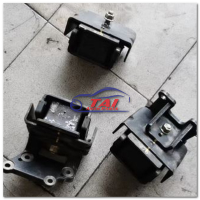 Good price Hino Engine Parts HINO H07C J08C Ricambi per camion Motore posteriore Supporto motore originale/anteriore in linea