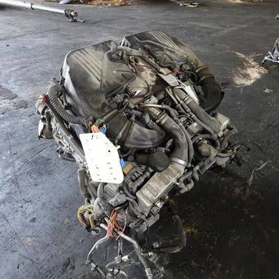 Motore completo N63B44A Motore per auto usato con 8 cilindri per BMW