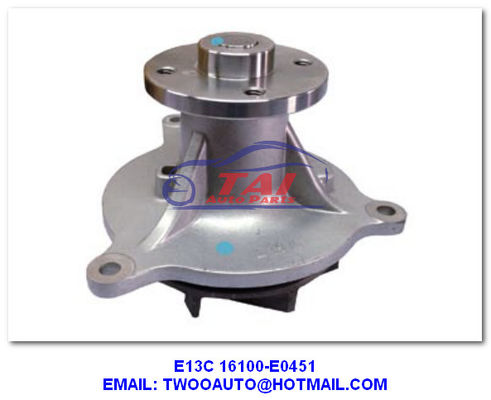 Prezzo buono E13c 16100-E0451 Pompa d' acqua, ricambi per camion Hino, per motori diesel E13c in linea