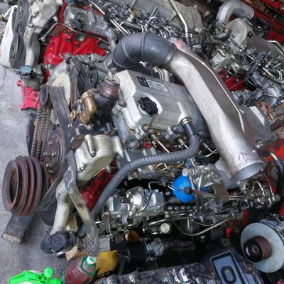 Prezzo buono Parti di motori diesel Hino ad alte prestazioni, autodistruttori Hino usati J08C J08E J05C J05E in linea