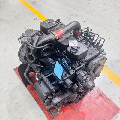 Prezzo buono Motore Diesel 4BT 3.9L cilindrata 100-150 CV gamma di potenza per applicazioni dedicate alle escavatori in linea