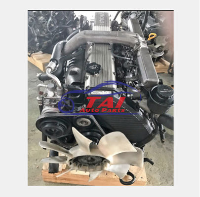 Prezzo buono Testa di cilindro in ghisa per autoveicoli 1HD-FTE 4.2L Motore diesel originale usato W04D in linea