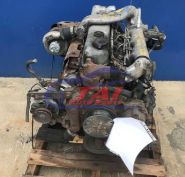 Good price Mitsubishi 4D31 4D32 4D33 ha usato la buona condizione delle componenti del motore in linea