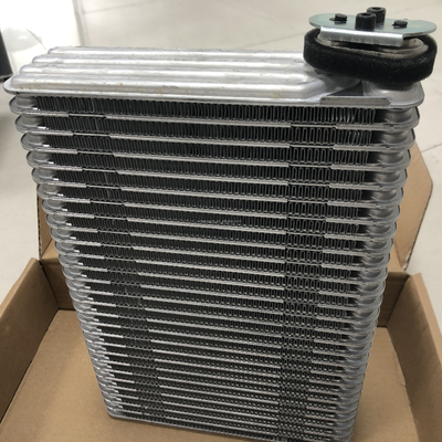Good price Componenti del motore S8850-11100 700 di Hino dell'evaporatore del camion garantite in linea