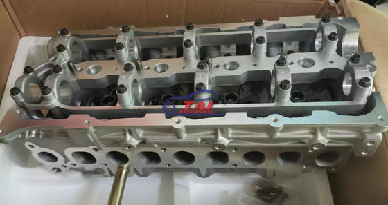 qualità testata di cilindro giapponese di Hyundai D4CB delle componenti del motore 22100-4A100 22100-4A000 fabbrica