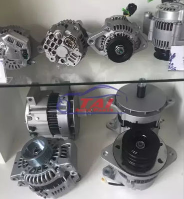 qualità 4HF1 Motore Isuzu parti di ricambio alternatore 8973666120 Fabbrica